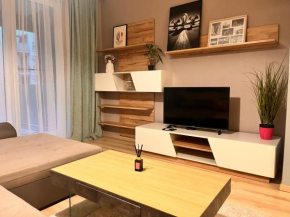 ULTRA SALE - Alberto's Apartment - BOOK NOW